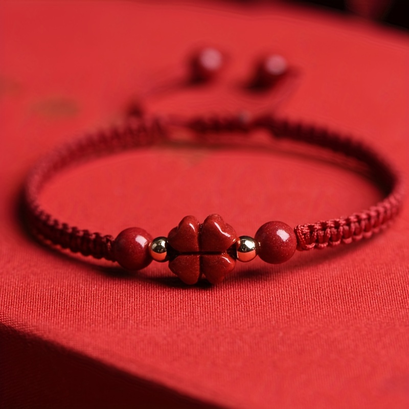 Плетеный браслет Lucky Red из  – обзор и цена Red Clover Flower